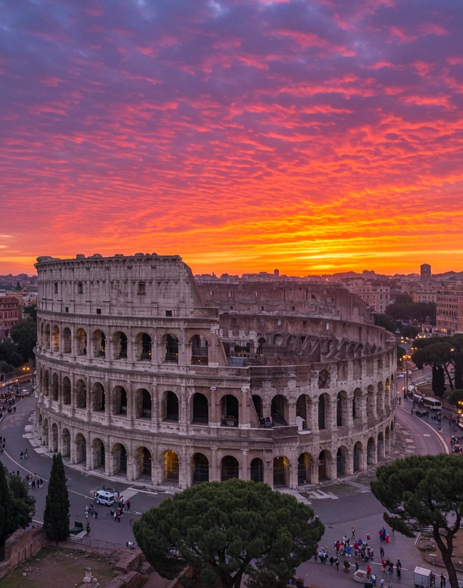 W0rld2026's tweet photo. Sunset in Rome, Italy https://t.co/WholstA874