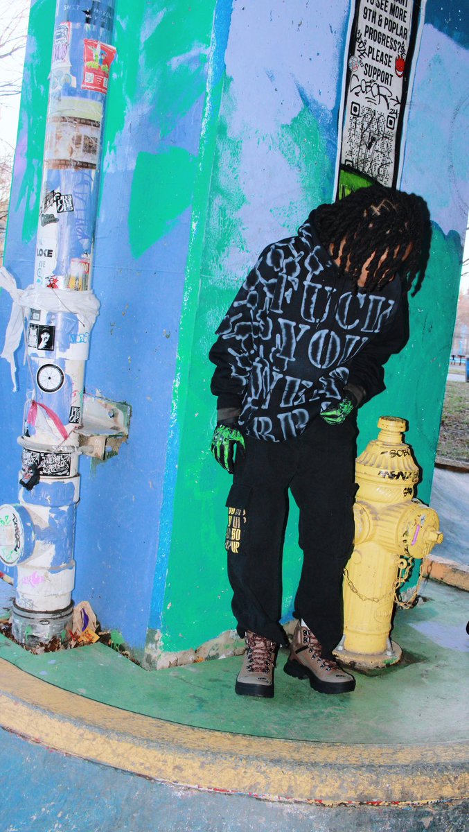 UrbanNineNine's tweet photo. F U WEAR URBAN >> shop hoodie
@ https://t.co/eLVV3jSRyl https://t.co/XL8Dnx1QJp