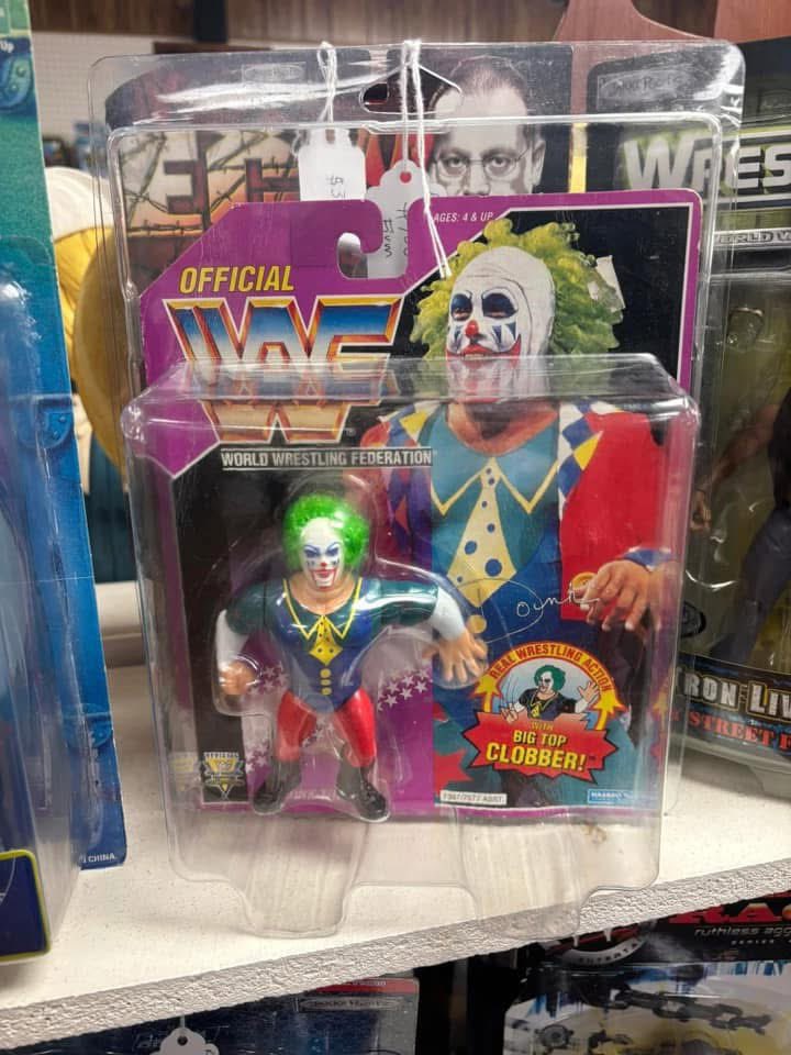 RefLarrysWC's tweet photo. @RefLarrysWC is located inside Mother Tucker's Antiques & Collectibles
Open today 9am-5pm
Reg bus Hours: Thur-Mon 9a-5p
566 N. Reading Rd, Ephrata, PA 17522
#reflarryswc #wrestling #collectibles https://t.co/ObffAdL1br