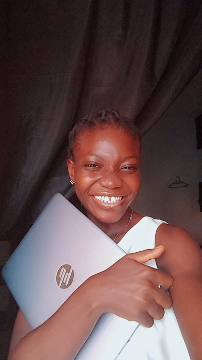 IkonoCatherine's tweet image. The skill I learned with 2k in 2023 just bought me my first laptop.
Thank you Graphic Design.