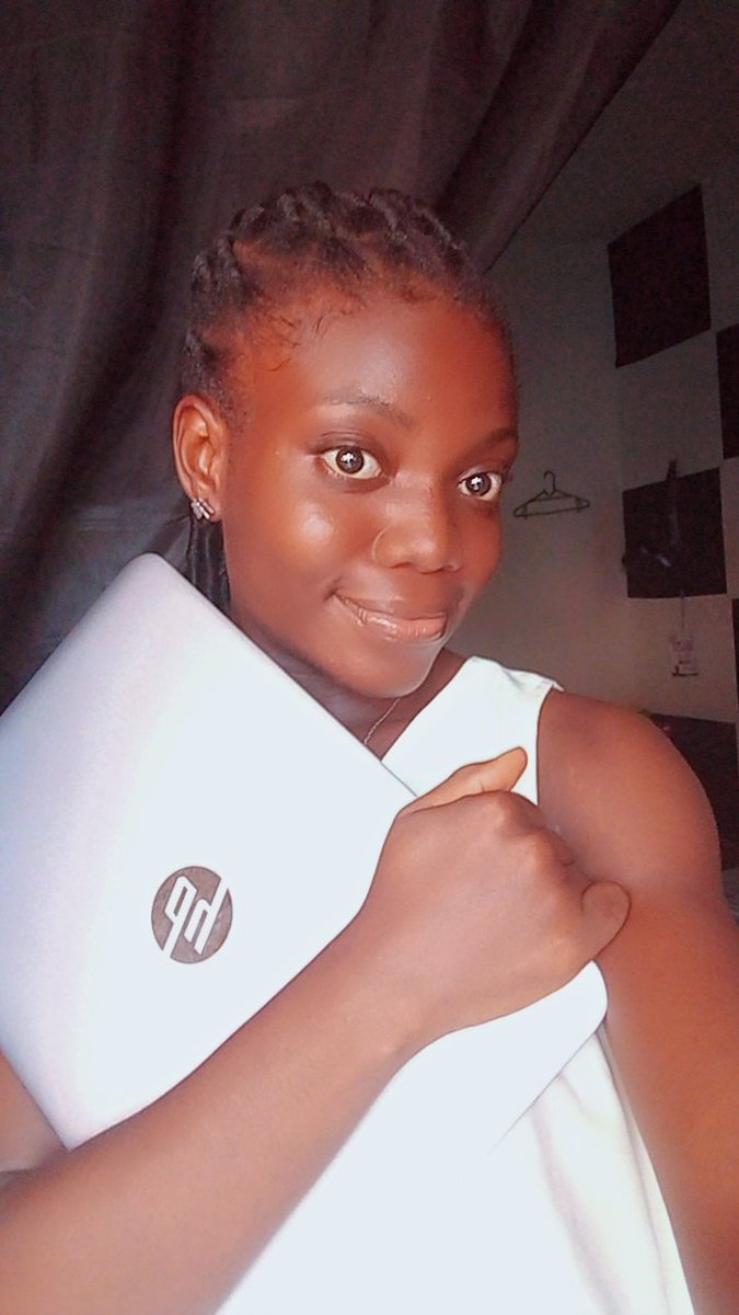IkonoCatherine's tweet image. The skill I learned with 2k in 2023 just bought me my first laptop.
Thank you Graphic Design.