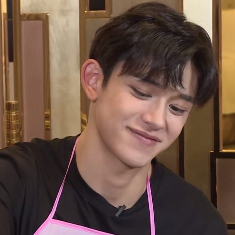 withxuxi's tweet image. goodnight 🤍