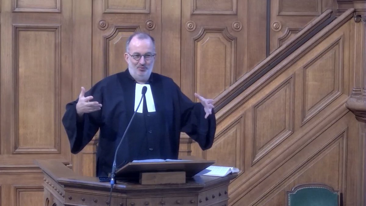 BaccuetC's tweet image. Vidéo du #culte du 22 décembre au #temple de #Pentemont de l’#Eglise #protestante unie #EPUdF #PentemontLuxembourg #Paris @paroissepentlux.
#Prédication : « La grâce du chat », par #pasteur Christian Baccuet.
#Baptême de Maloë, 2 ans, et d’Eliott, 3 mois.
m.youtube.com/watch?v=E1EBhu…