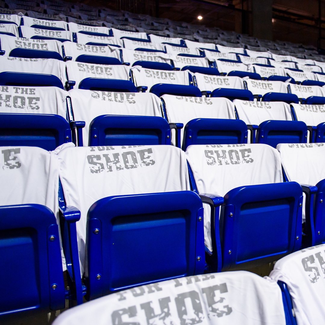 Colts's tweet photo. Winter White Out in Lucas Oil. https://t.co/Pyai1UTlwN