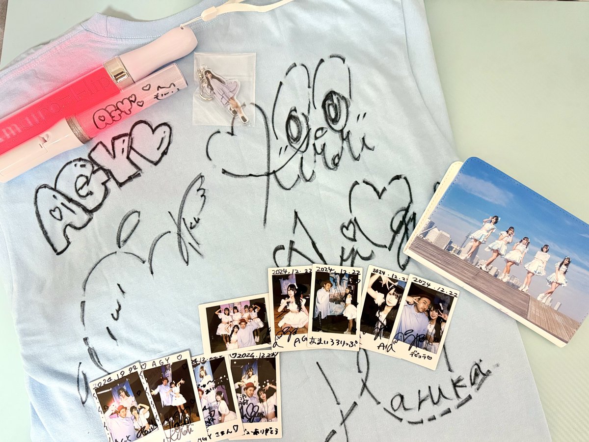 oyasumi_513's tweet photo. PROJECT:NEW IDOL
"Flip a New Page"
本日、PROJECT:NEW IDOL改め
Amairo-Flipとしてデビュー!!!
メンバーの緋乃みくちゃんは、
前グループの推しで再びアイドルで
戻って来てくれました😭😭😭
LIVEで久々泣いた全部がよかった
みんなキラキラアイドルだった。
#ProjectNewIDOL
#AmairoFlip https://t.co/6DtepO5sis