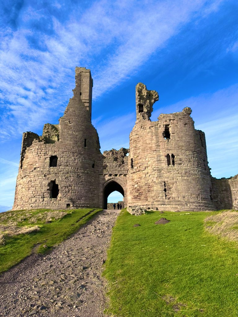 UVLtd's tweet image. January 2024 started quietly for the #UVLtd team.
No overseas travel so we spent the month developing and updating our range of training courses.
The #EngineeringFundamentals course would be trained out to our clients globally during 2024.
Our #LPGVesselInspection course was…