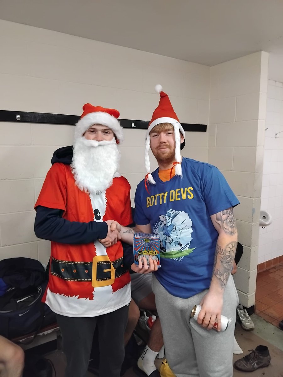 Botty_Dev's tweet image. Goals goals goals

Wish Harworth all the best for the season, great set up.  

Man of match going to Harvey with a hattrick, who needs sleep 😴 

Donkey of the Day to Ryan, Mr Super High Maintenance, someone help me please 🫏  oh and Santa dropped by to present the award 🎅
