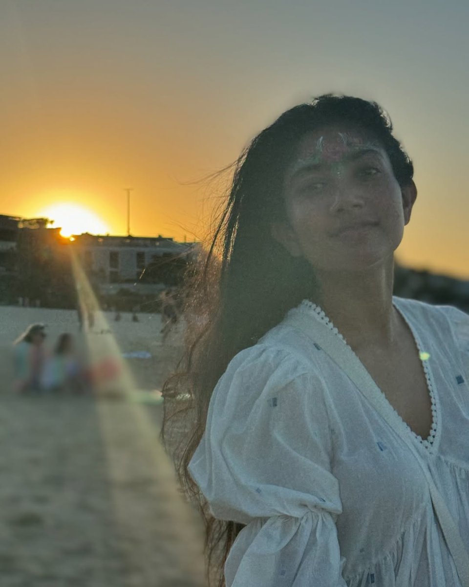 SaiPallavi_FG07's tweet photo. ANGELS do exist in her form 🥹😭🤍
@Sai_Pallavi92 

#SaiPallavi #LoveUQueen https://t.co/SZESFEFGr8