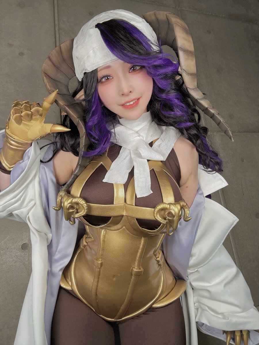 mmm_mii_'s tweet image. グラブルフェス2024
ありがとうございました✨️
オロロジャイア役として出演させて頂きました。Wロジャーできて嬉しかったです‼️
みんなの笑顔、最高だったよ～！！
#グラブルフェス2024