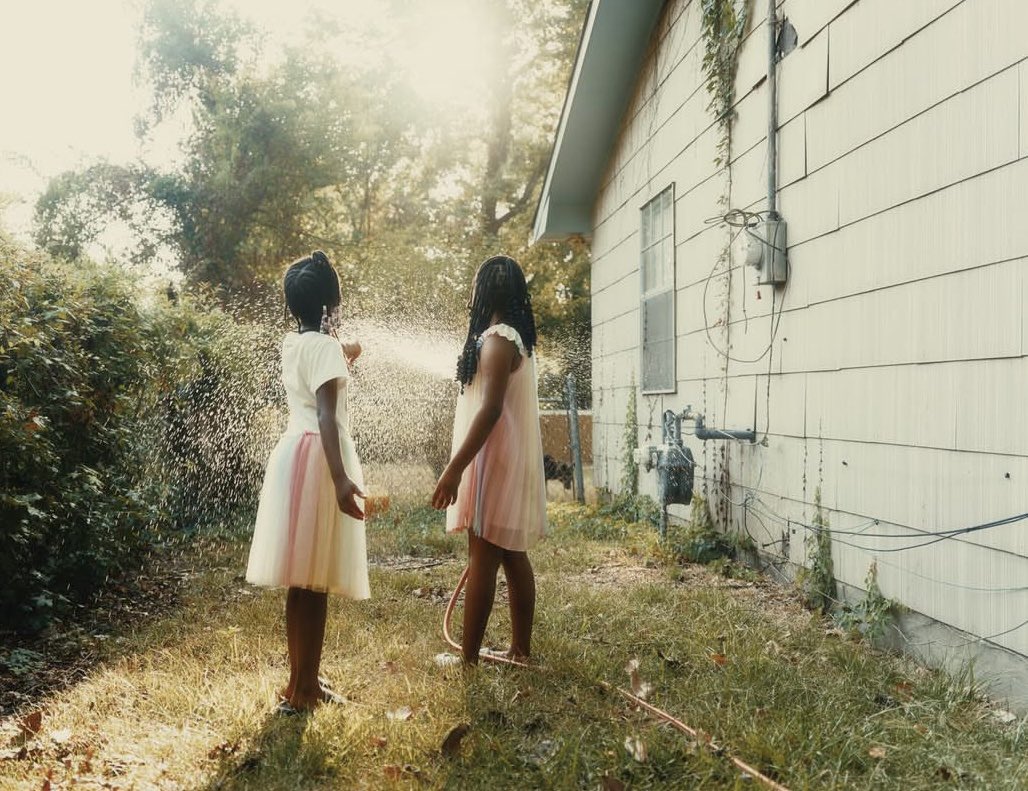 carlymattox's tweet photo. anyway some better photos of the American south by Sally Mann, Justin Hardiman, Virginia Hanusik, Brendan Burton: https://t.co/IJuMoRhIun