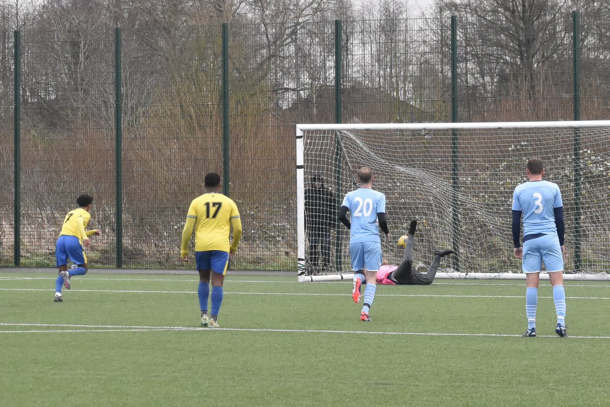 Set 12 from <a href="/quarrygreenfc/">Quarry Green FC</a> 2-5 <a href="/FcPineapple/">Pineapple F.C</a> today <a href="/BusinessHouses2/">Merseyrail Business Houses League</a> shows Pineapple getting awarded a penalty in pics 1&amp;2 and <a href="/Jebrin_11/">Jawad Jebrin</a> taking it and making it 2-2 in pics 3&amp;4