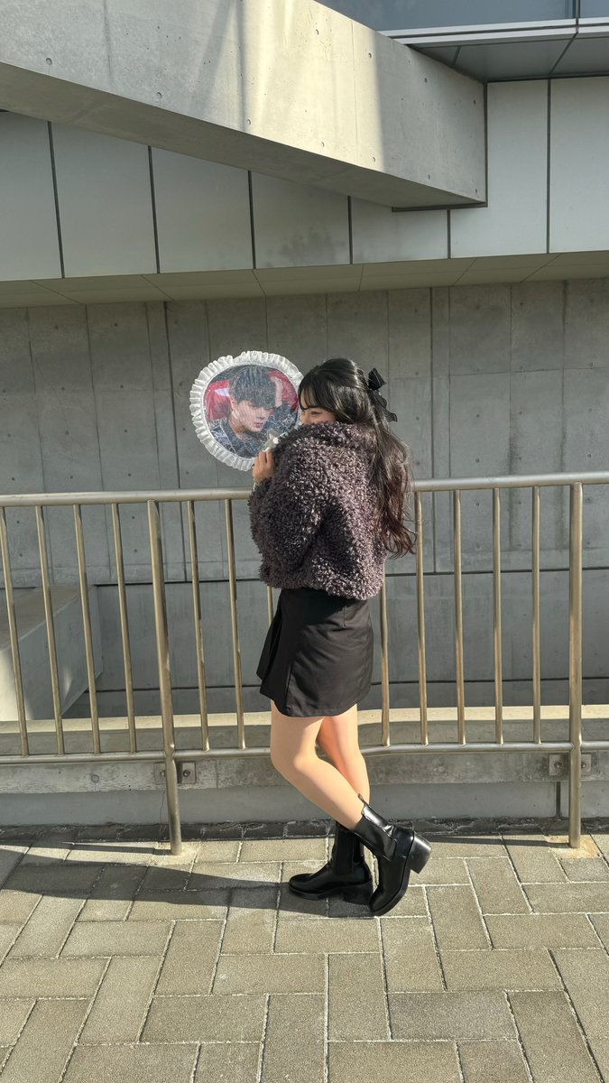 myl4on's tweet photo. ❤︎ 2024.12.22 ❤︎

初めてJO1のライブ行けてほんとに楽しくて幸せだった🥹💖
これからもずーっとだいすきでいるね (ᵕ ᵕ̩̩) https://t.co/Mu0VyaIjCe