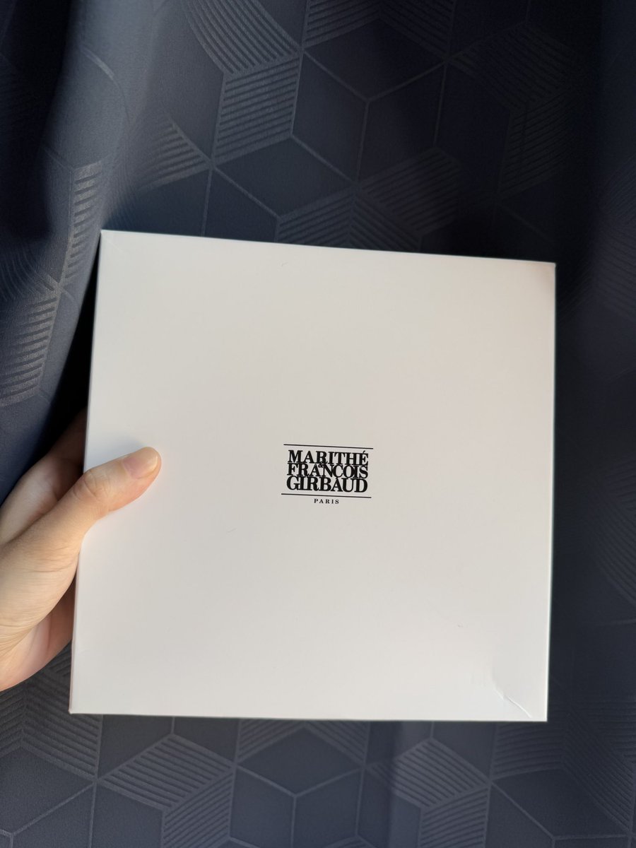kreadjungg's tweet photo. ส่งต่อที่คาดผม marithe สีดำ ใส่ไปครั้งเดียว ของแท้จากเกาหลีเลยคับ สวยมากกก🤍

ราคา 900.- รวมส่ง 

สนใจทักมาดูรูป สอบถามได้น้า 🌟 

#marithe #ที่คาดผม #marithethailand #กดเว็บเกาหลี #ส่งต่อ #ส่งต่อเสื้อผ้า #ส่งต่อที่คาดผมmarithe #โล๊ะตู้ #ส่งต่อที่คาดผม #ส่งต่อเครื่องประดับ https://t.co/x7BkyGmPoU