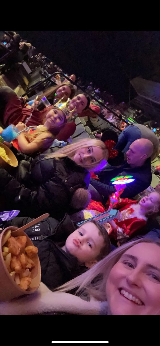 jamie33967296's tweet photo. #DisneyOnIce https://t.co/fL3L7T71HC