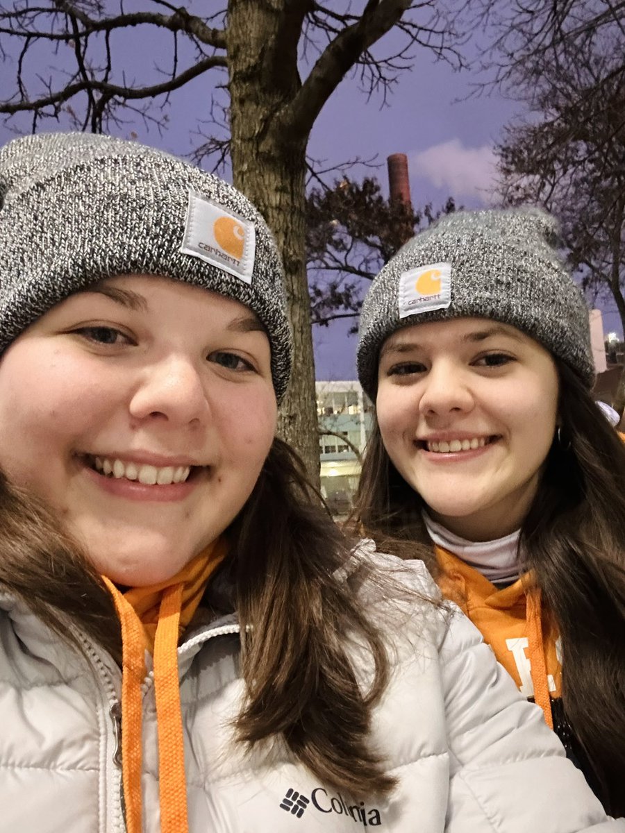 taylorelkinss's tweet photo. good morning, and #GBO as always!!! it wasn’t the outcome we wanted, but I’m glad I got to experience a playoff game! safe travels to all my fellow vols today!!!!🍊🧡🫶🏻 https://t.co/FHjck2XD6n
