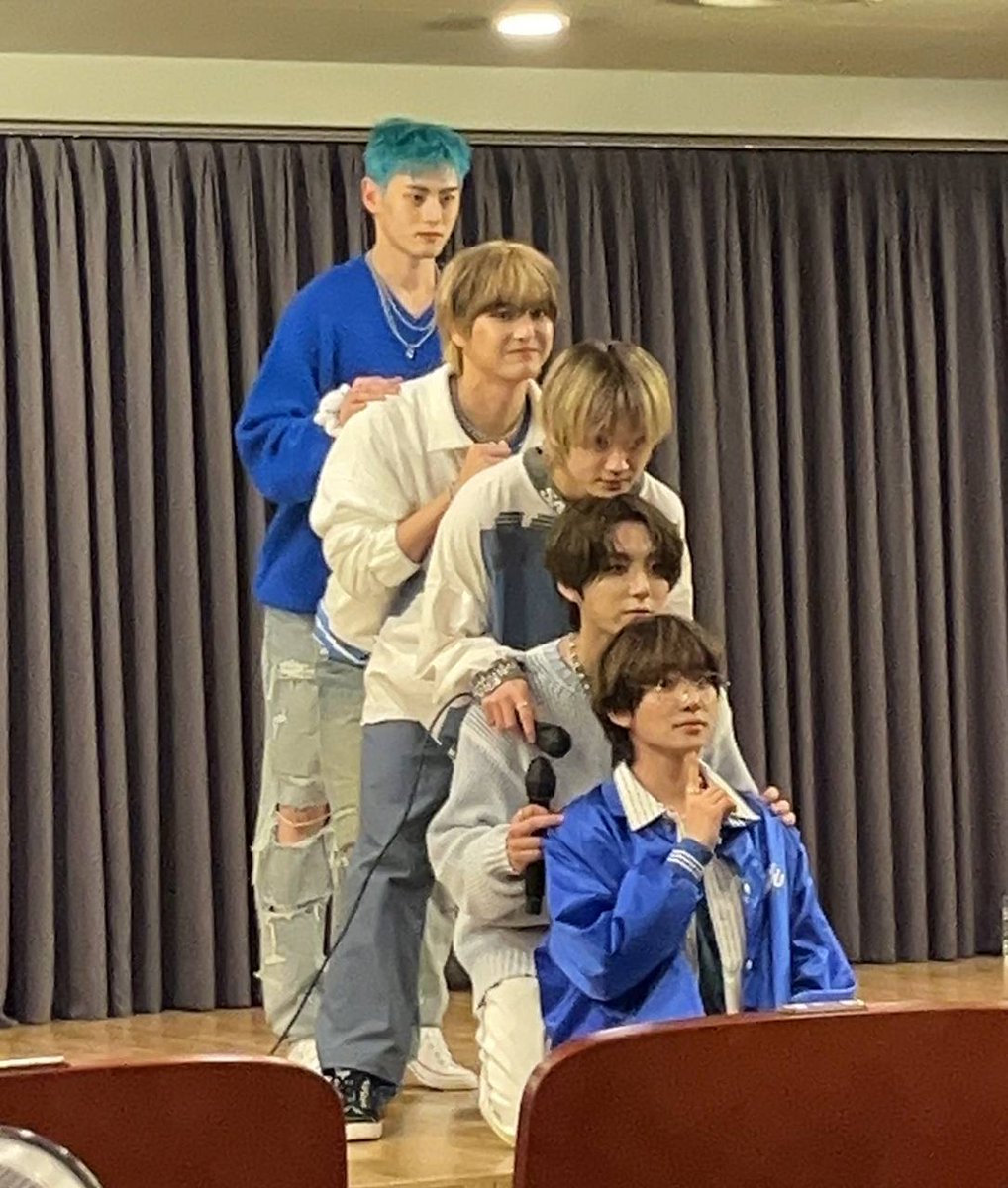 NOMAD_NEWSS's tweet photo. 🖤 𝐍𝐎𝐌𝐀𝐃 𝐃𝐄𝐁𝐔𝐓 𝟑𝟎𝟎𝐃𝐀𝐘𝐒 🖤

#NOMAD #노매드 
#NOMAD_DEBUT_300DAYS #NOMAD데뷔300일 #NOMAD_WITH_BASE_300DAYS https://t.co/jC3S7oUAoz