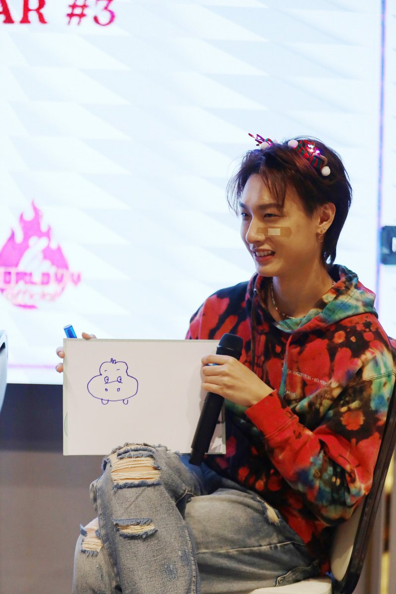 Longgun_7's tweet photo. น้องหมูเด้งของพี่กัน😘🥰
#gunnapatn #AmmoforGN
#XMasHNY2025xแก้มกลมของยุ่น https://t.co/r2bO2lsw8J