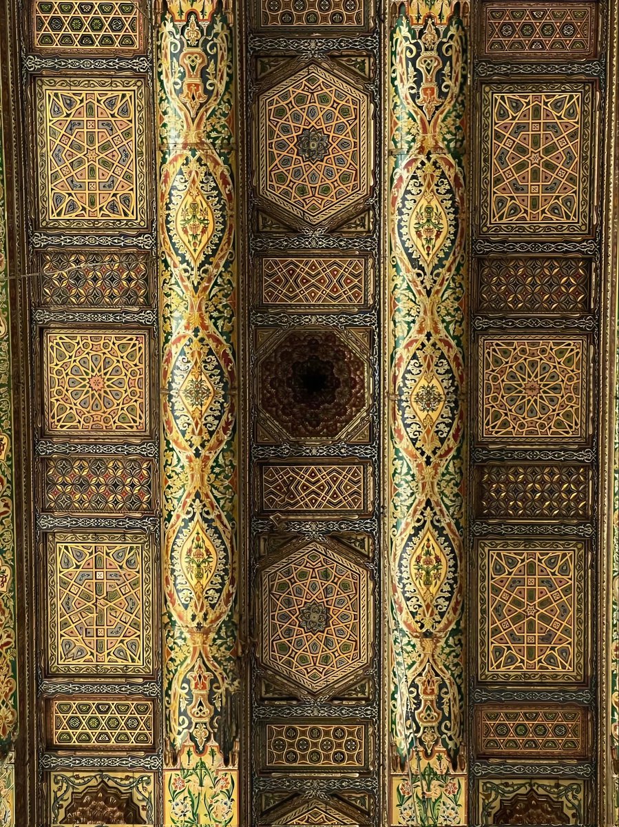 Aemilius_12's tweet photo. زخارف العمارة السورية، سقف الجامع الاموي
ســوريا، دمشق - Syria Damascus . https://t.co/5e7Dh6hQiV
