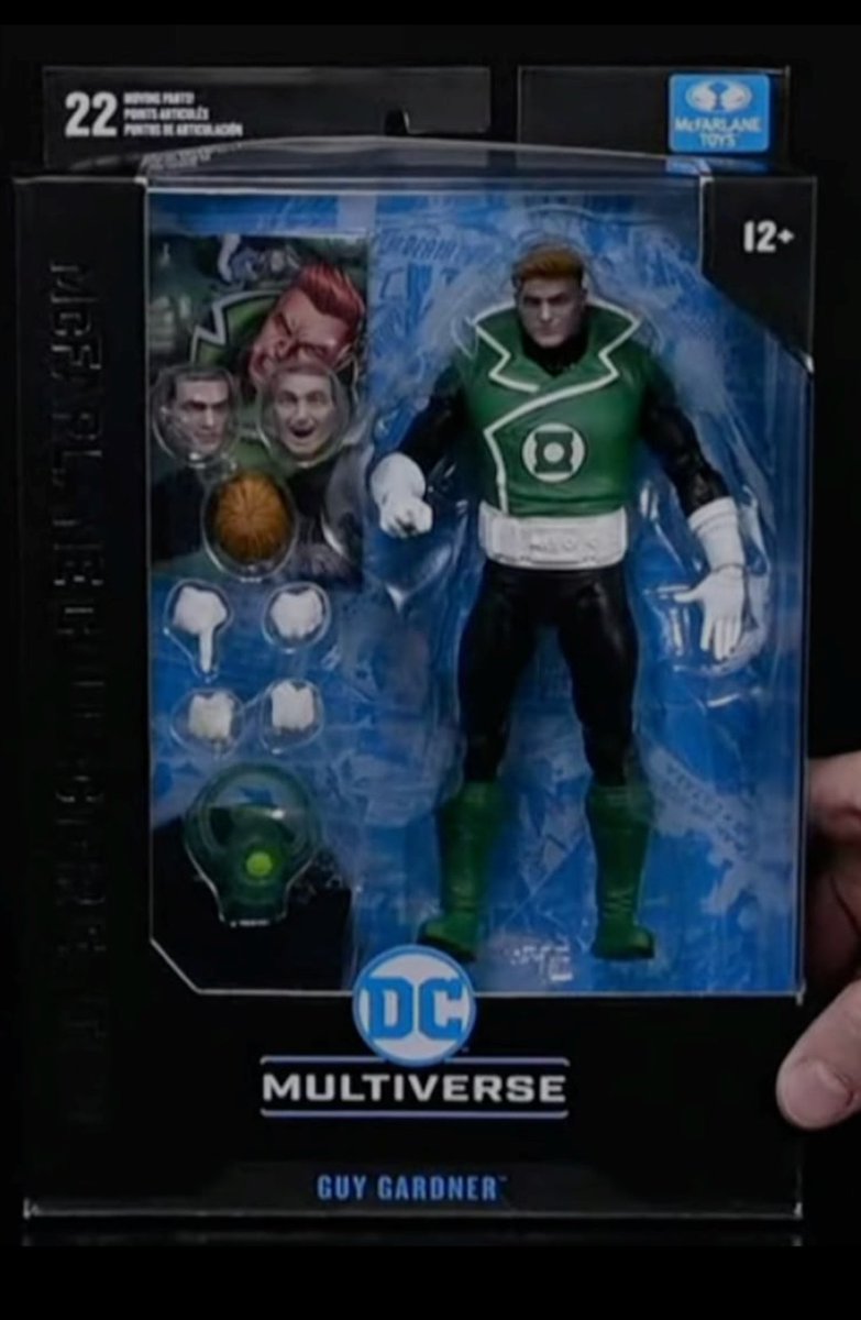 The McFarlane #GuyGardner figure will have interchangeable heads and an alternate pointing hand. #GreenLantern