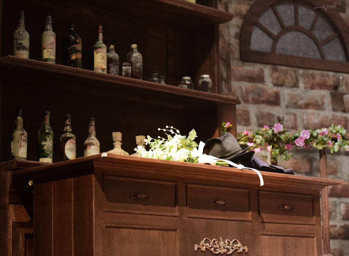 ↑↓←→ tweet media