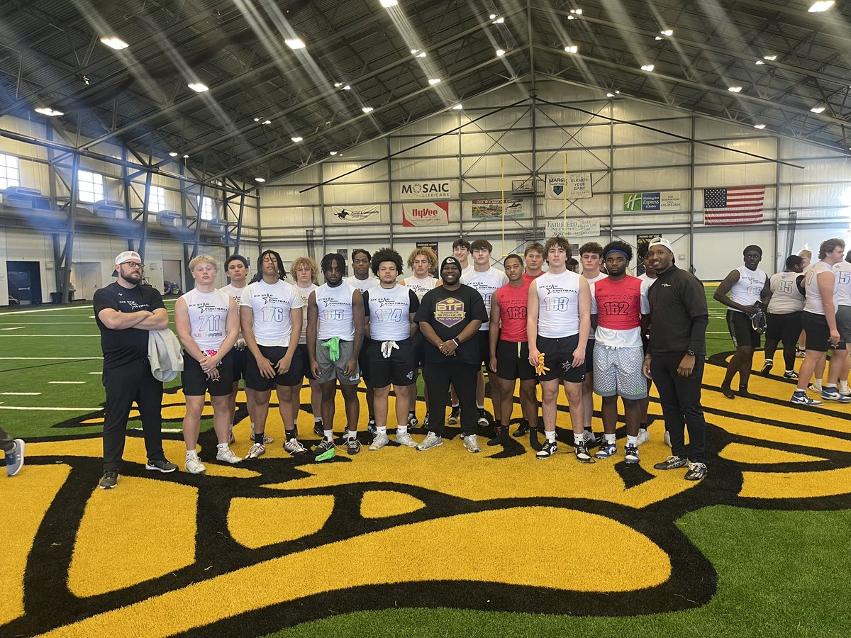 Had a great time at the <a href="/6starfootballMO/">Six Star Football | MISSOURI</a> camp. Was grateful to showcase my skills and get better.
<a href="/CoachJMcNeal/">Jerry McNeal Sr.</a> <a href="/6starfootballMO/">Six Star Football | MISSOURI</a> <a href="/TheeMicahD/">Micah Daniels</a> <a href="/GreshamjUa/">UAGryphonsAthletics</a> <a href="/EMKS_Athletics/">Kauffman Athletics</a>