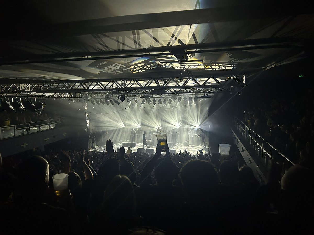 Thank you #Birmingham &amp; <a href="/the_twang/">The Twang</a> annual trip up never disappoints #amazing #TheTwang #Christmas2024 <a href="/jimjc67/">jim cuthbert</a>