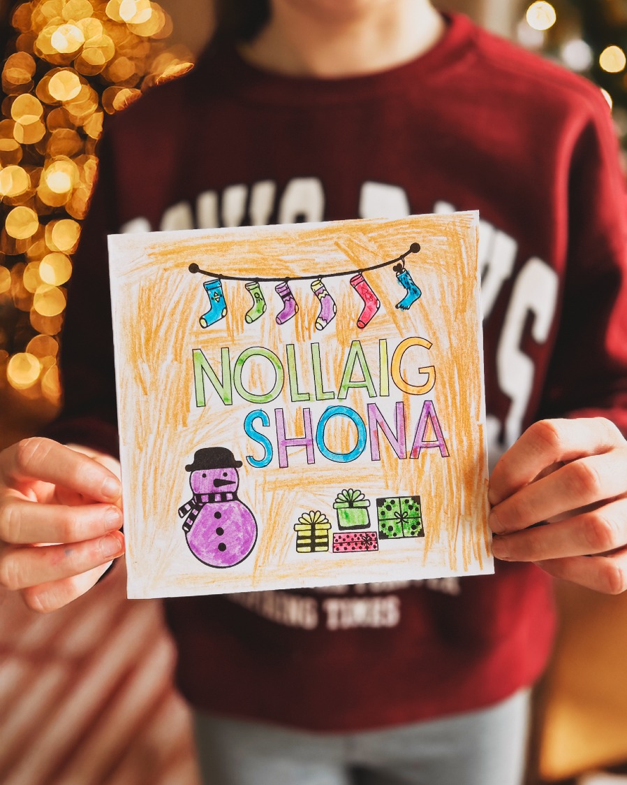 Wrap up the gift of Gaeilge this Christmas - Nollaig Shona!