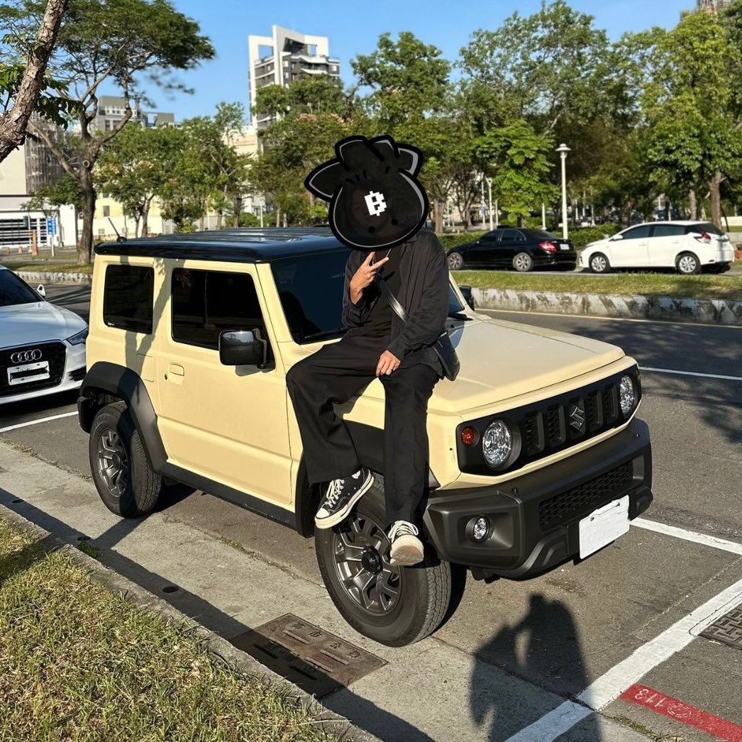 Professor Dust tweet media