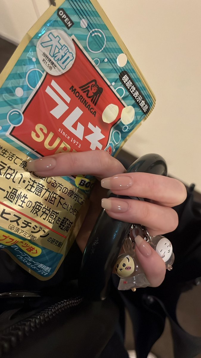 86sta2's tweet photo. ネイルサロンをころころ変える私がすでに4回リピートしたお気に入りのサロン、おすすめです https://t.co/x7sqqTUrCE