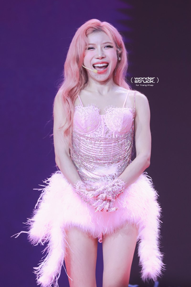 wonderstruck704's tweet photo. 241219 INFINITY8 SHOWCASE
Happiness looks gorgeous on you

#TrangPhap #BeTrap #INFINITY8 #TrangPhapShowcase https://t.co/3Z1xin1blJ