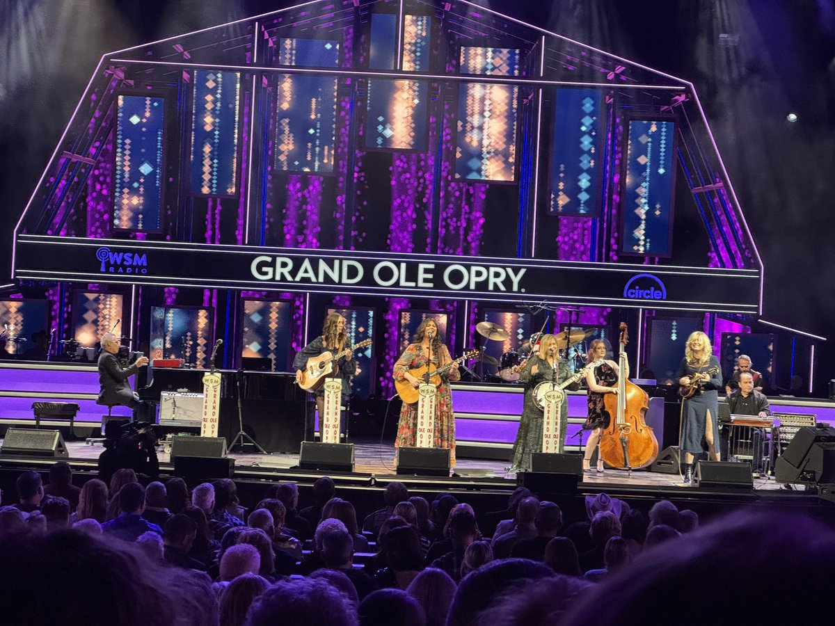 Halleluya Ekandjo tweet media