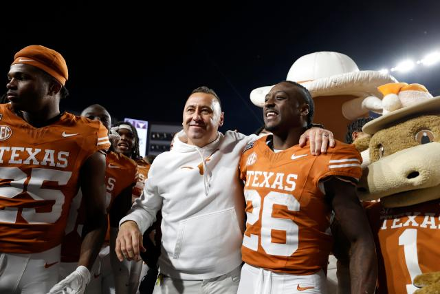 AnwarRichardson's tweet photo. The Sunday Pulpit (via @LoewyLawFirm ): They said Texas wasn't ready for the SEC. This team has fought through injuries. Big road wins. Defeated Clemson. This team keeps moving.

Steve Sarkisian's team has the gift of handling adversity (premium content): https://t.co/2S5KUcVbWc https://t.co/CyCaGb6P8r