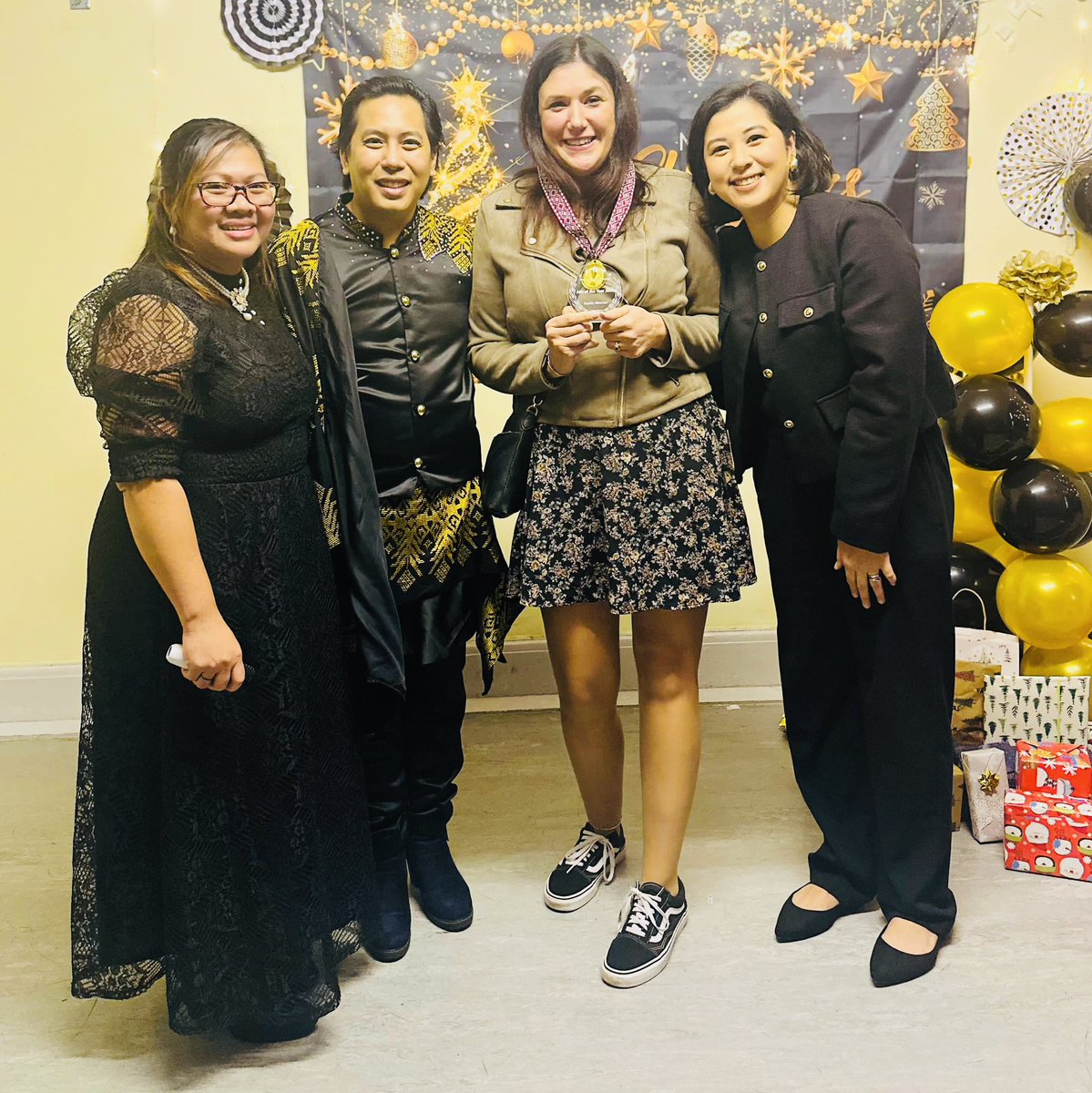 Michael Apas (@michaelapas08) on Twitter photo A massive thank you to another Ally of the Year 2024 awardee-Laura Tee!
A Kernowflex HCA Staff who goes above and beyond to support <a href="/PNA_UKnurses/">PHILIPPINE NURSES ASSOCIATION UK ๐</a> activities exhibiting a true โBayanihanโ Spirit!
<a href="/RCHTWeCare/">Royal Cornwall Hospitals NHS Trust</a> <a href="/kimvon_o/">Kim O'Keeffe - BEM</a> <a href="/Redsnapperswail/">Berni</a> <a href="/GoalsOlivers/">OliversLifeGoals</a> <a href="/dence10/">โญDENNIS SINGSON ๐ต๐ญ ๐</a> <a href="/jamesmarthy01/">james esleyer</a> A massive thank you to another Ally of the Year 2024 awardee-Laura Tee!
A Kernowflex HCA Staff who goes above and beyond to support <a href="/PNA_UKnurses/">PHILIPPINE NURSES ASSOCIATION UK ๐</a> activities exhibiting a true โBayanihanโ Spirit!
<a href="/RCHTWeCare/">Royal Cornwall Hospitals NHS Trust</a> <a href="/kimvon_o/">Kim O'Keeffe - BEM</a> <a href="/Redsnapperswail/">Berni</a> <a href="/GoalsOlivers/">OliversLifeGoals</a> <a href="/dence10/">โญDENNIS SINGSON ๐ต๐ญ ๐</a> <a href="/jamesmarthy01/">james esleyer</a>