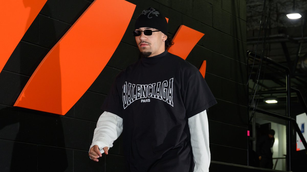 Group text said "casual"

#ProBowlVote + <a href="/JoeyB/">Joey Burrow</a> 
#ProBowlVote + <a href="/Real10jayy__/">Ja’MarrChase</a> 
#ProBowlVote + <a href="/chasebrown____/">CHASE BROWN</a>