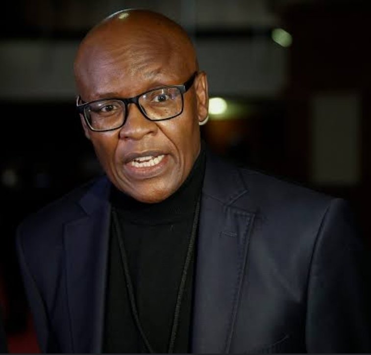 MzwaneleManyi's tweet photo. As the yr draws to a close, I must thank the EFF for trusting me with the responsibility of being an MP. One highlite amongst many is to hv been in the EFF team during the BELA deliberations.
I also the H.E Prez Zuma for trusting with the huge responsibility to be MKP Chief Whip. https://t.co/fypphzyEV2