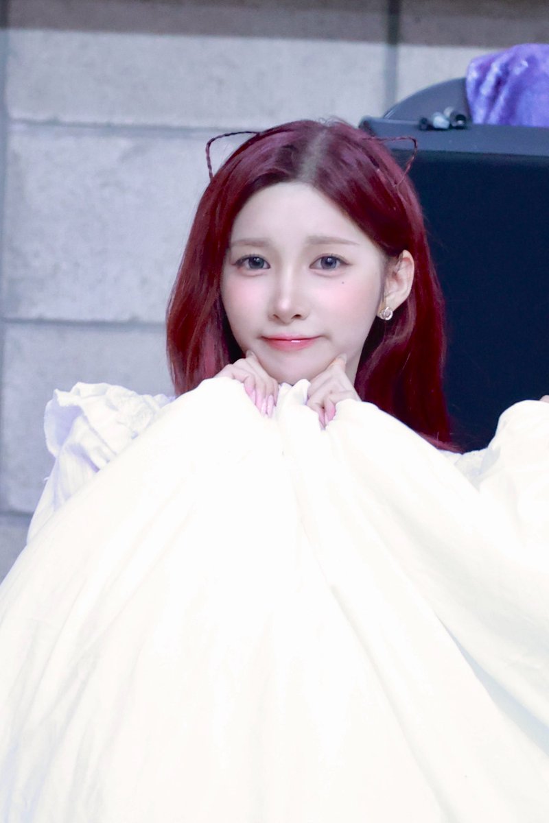 yuki_onigiri0's tweet image. 241215 🤍
냥이나왔다앙
#유키 #YUKI #ユキ
#퍼플키스 #PURPLE_KISS
@RBW_PURPLEKISS
