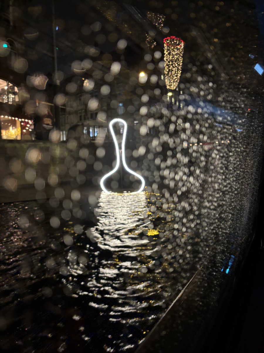 n1lske's tweet photo. Light Festival! #Amsterdam 
#beautiful https://t.co/0raJsYXux3