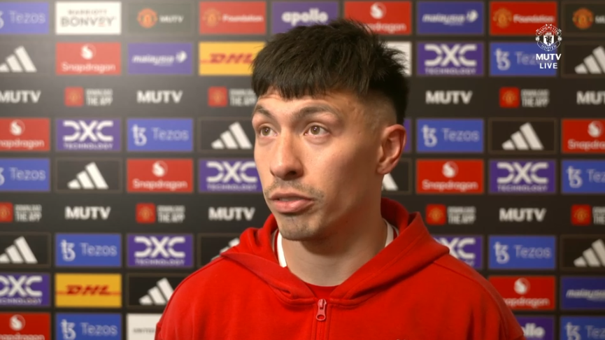 MUnitedFR's tweet photo. Lisandro Martinez : "On va changer cette situation. J'en suis sûr à 100 %." #MUFC https://t.co/ZHvsJuqcBL