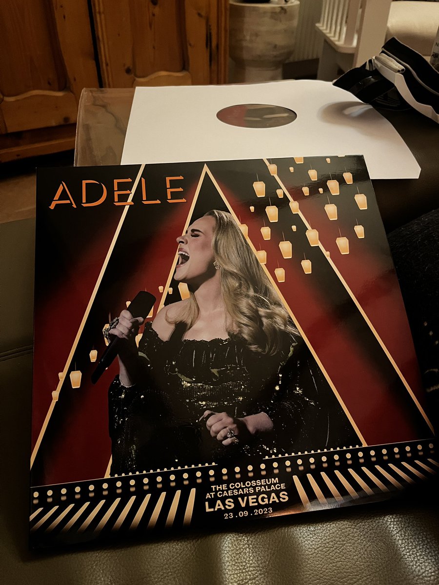 _day_drinker's tweet photo. Found this 2LP Vinyl at a record store in Vienna- Adele Live at The Colosseum at Caesars Palace Las Vegas: 23/09/2023 
#adele @AdeleAccess 💖 https://t.co/ecDbAMm06z