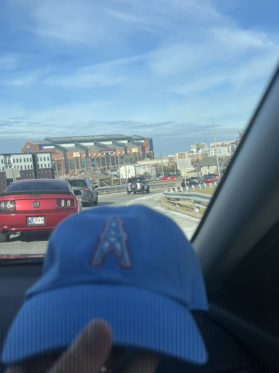 andy__wood's tweet photo. In enemy territory today. #TITANUP https://t.co/pDr7sQSTcA