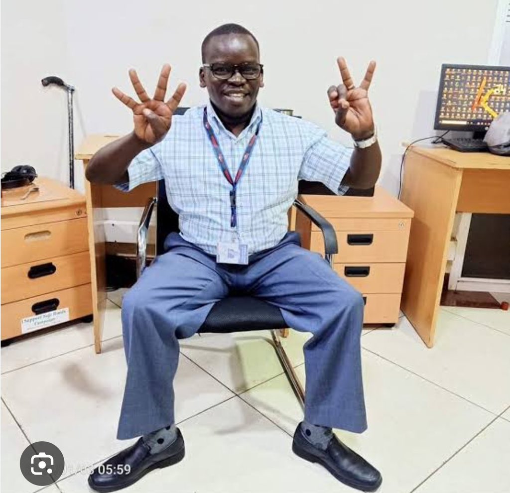 itskipronoh's tweet image. These are the songs that Former ICC suspect Joshua Arap Sang used to convey the coded messages at Kass FM:

1. Rift Valley eeeh Olinyon
2. Kimi beek kwenet. 

Ukweli lazima tusema!

 #FufuaICC