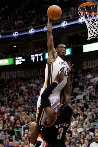 JazzInJersey's tweet photo. Thirteen years ago. @JeremyEvans40 https://t.co/0WRadxEjAO