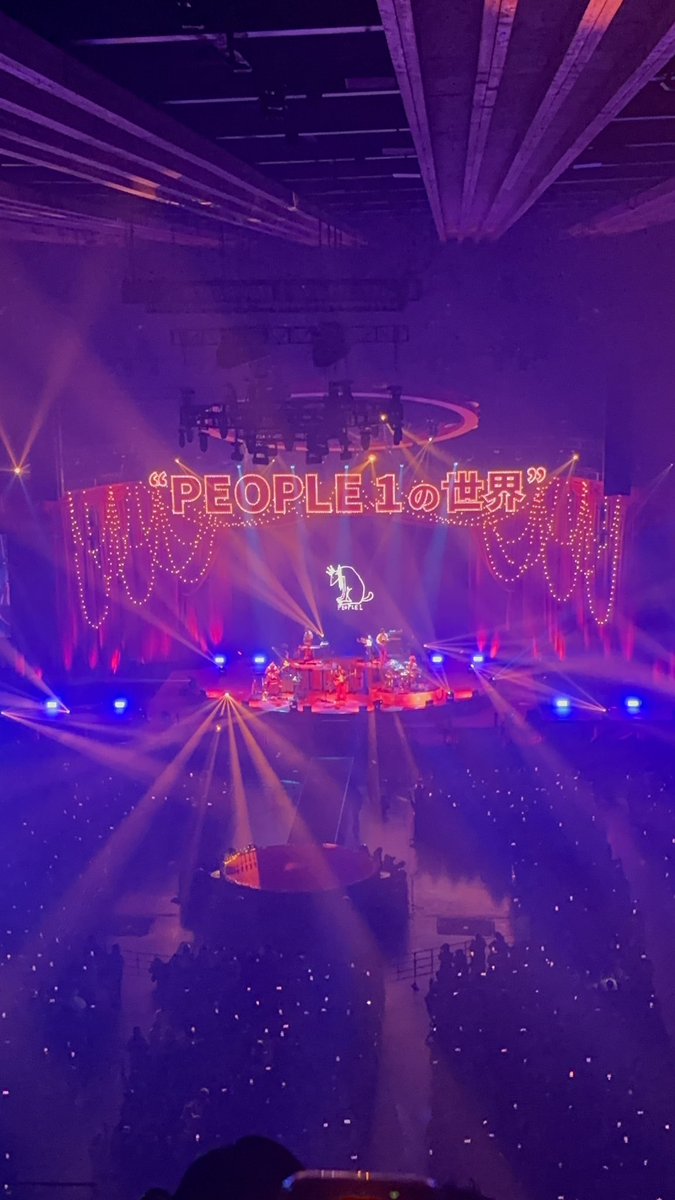 mimx1g's tweet photo. 大満足大容量大豪華すぎるライブだった、😭♡
傷つけ合う準備はできてますか？からの銃の部品と
好きだから殴るんです、からのメリバ
かっこよすぎて泣いちゃ～😭♡
ピポありがとう🐕！！ #PEOPLE1の世界 https://t.co/SncUpH4MTm