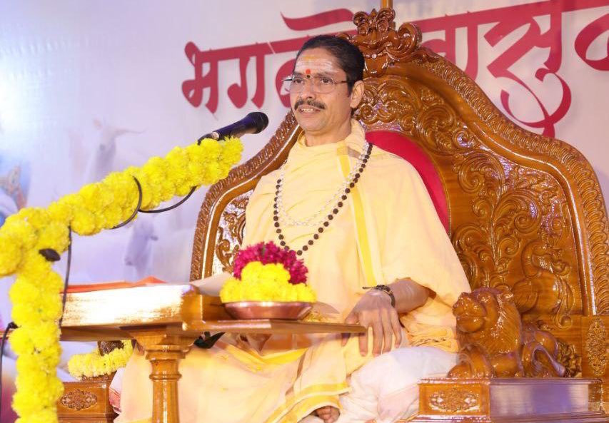 DrPramodPSawant's tweet image. Krishnam Vande Jagatgurum!

It is a profound blessing to host and participate in the Shrimad Bhagavat Katha delivered by the esteemed Samarth Bhakta Makrandbuva Ramdasi at my residence in Sankhali. 

The Shrimad Bhagavat Katha Jnanyadnya will grace us until 28th December. I…