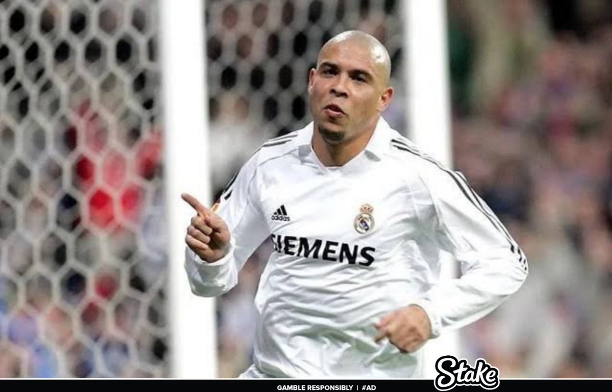 YashRMFC's tweet photo. Mbappé since he tucked his shirt in https://t.co/Mm4a4UNI44