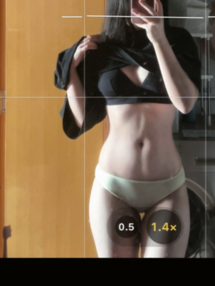 翻到一张六月份的照片