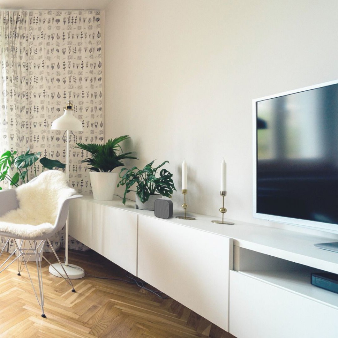 Transform your space into a sound haven 🎵. Dio fits effortlessly into your modern home while providing high-quality, lossless audio.

#SmartLiving #MinimalistStyle #HomeAudioRevolution