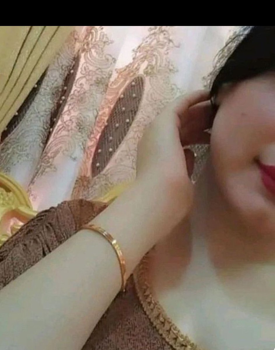 ﻣَﻦ ﻗﺎﻝَ : ﺇﻧﻲ ﻣِﻦ ﺟﻤﺎﻟﻚ ﺃﻛﺘﻔﻲ 🌹