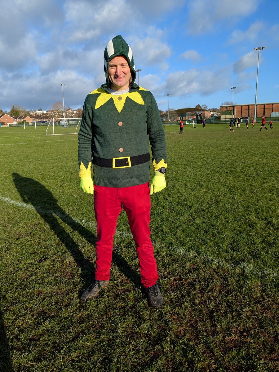 Ryan Barkle (@ryanb_bromford) on Twitter photo Day 22 for <a href="/YLvsCancer/">Young Lives vs Cancer</a>
Which is the most popular nerd gun in the North Pole?
The Elf-Loading one
justgiving.com/page/ryan-bark… Day 22 for <a href="/YLvsCancer/">Young Lives vs Cancer</a>
Which is the most popular nerd gun in the North Pole?
The Elf-Loading one
justgiving.com/page/ryan-bark…