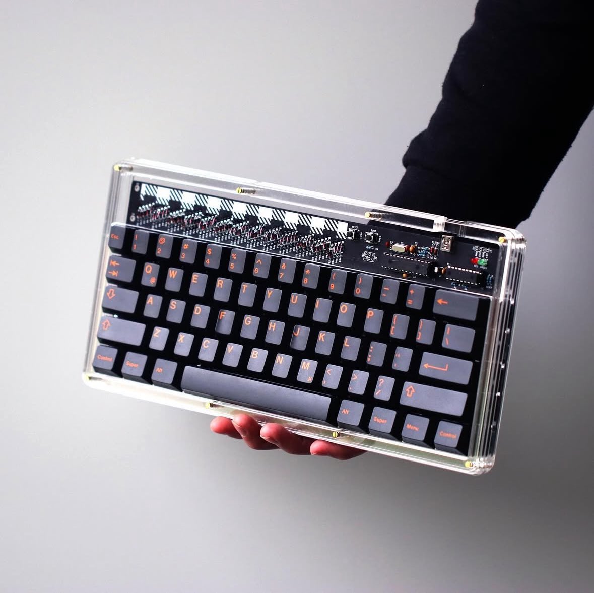 Qlavier keyboard design⌨️ tweet media